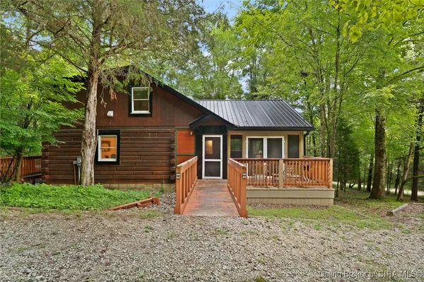 $269,900 | 3391 Cedar Gap Lane, Birdseye, IN 47513