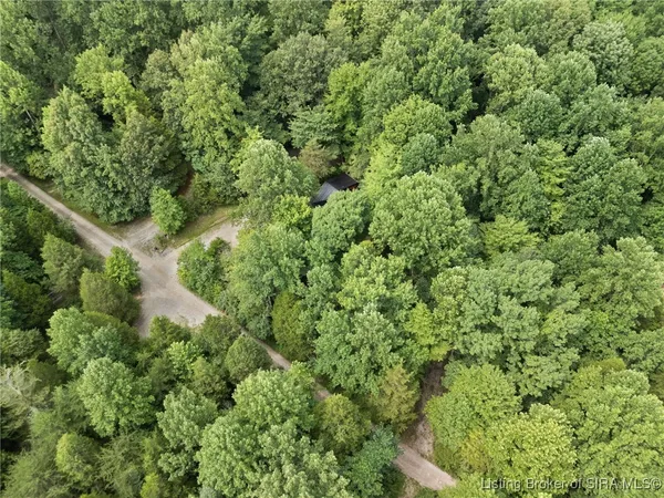 $269,900 | 3391 Cedar Gap Lane, Birdseye, IN 47513
