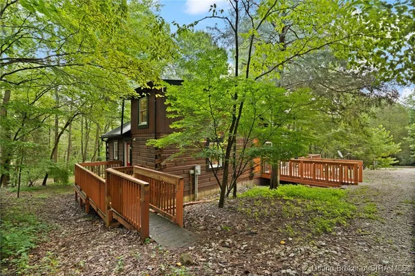 $269,900 | 3391 Cedar Gap Lane, Birdseye, IN 47513