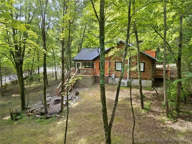 $285,000 | 3391 Cedar Gap Lane, Birdseye, IN 47513