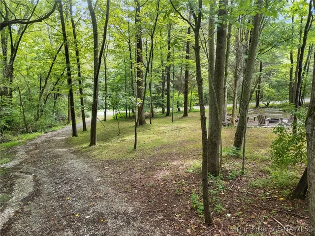 $285,000 | 3391 Cedar Gap Lane, Birdseye, IN 47513