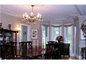 35 Pine Street Exeter, NH 03833 - Photo 2 of 9