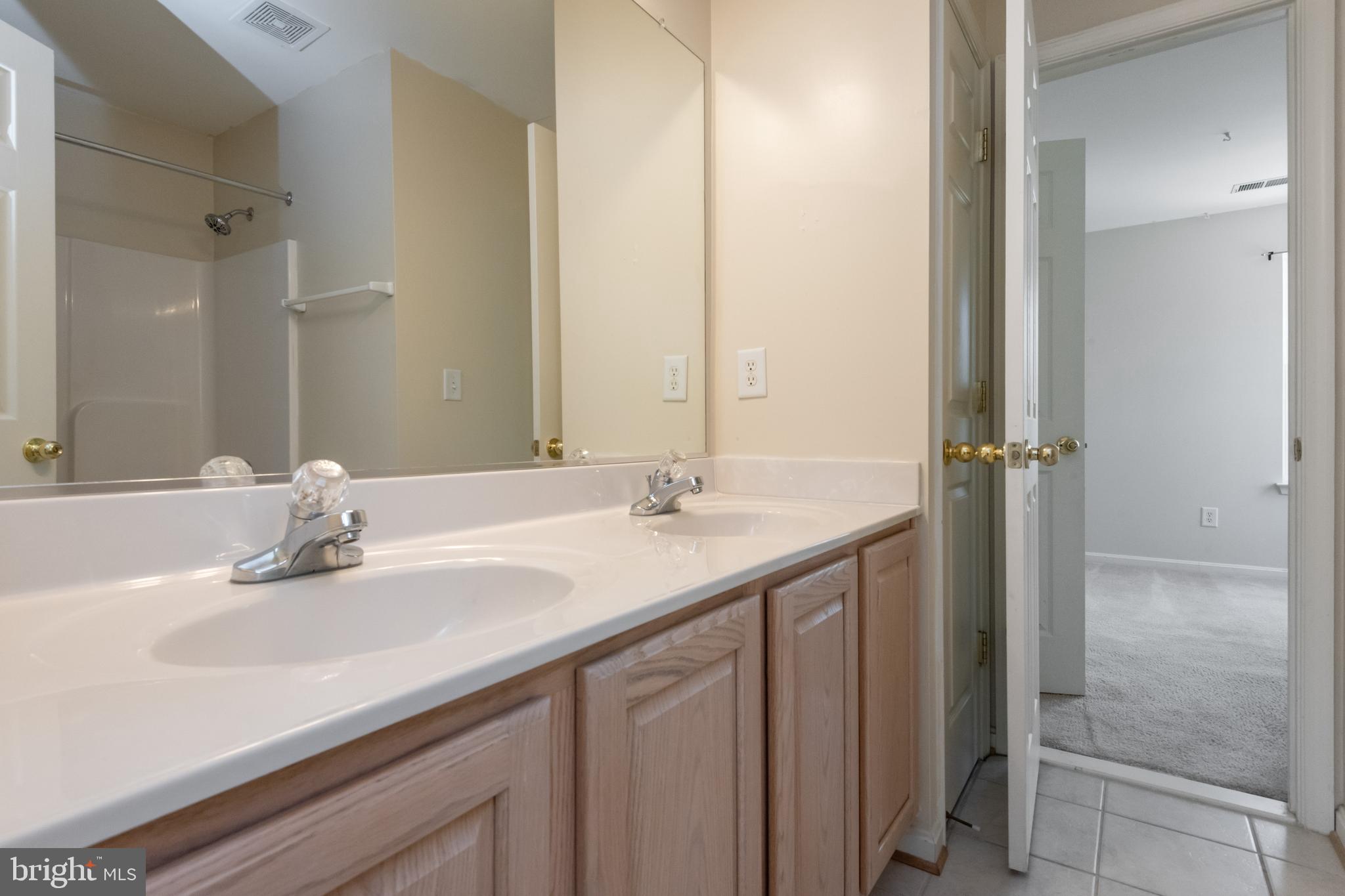 997 Chesterfield Road Annapolis, MD 21401 - Photo 36 of 69 BATHROOM