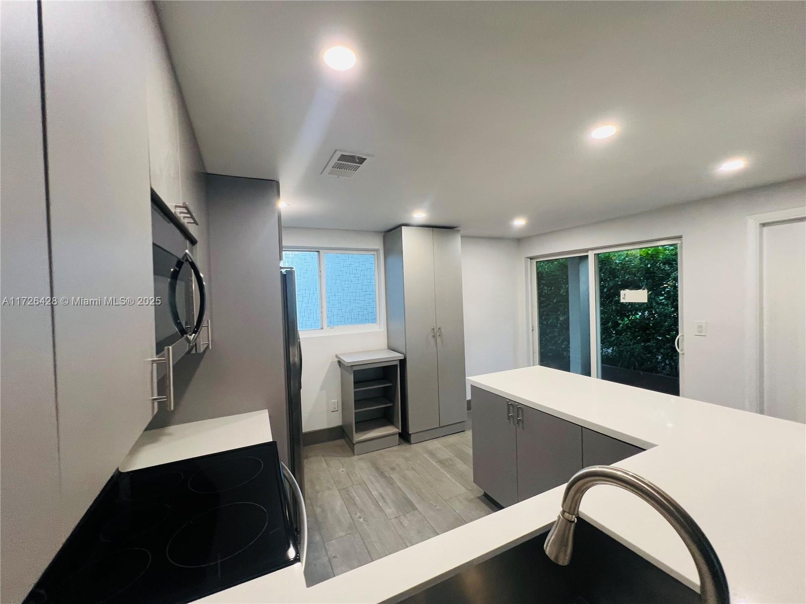 3685 Southwest 3rd Avenue, Unit (1ST FL) Miami, FL 33145 - Photo 3 of 23