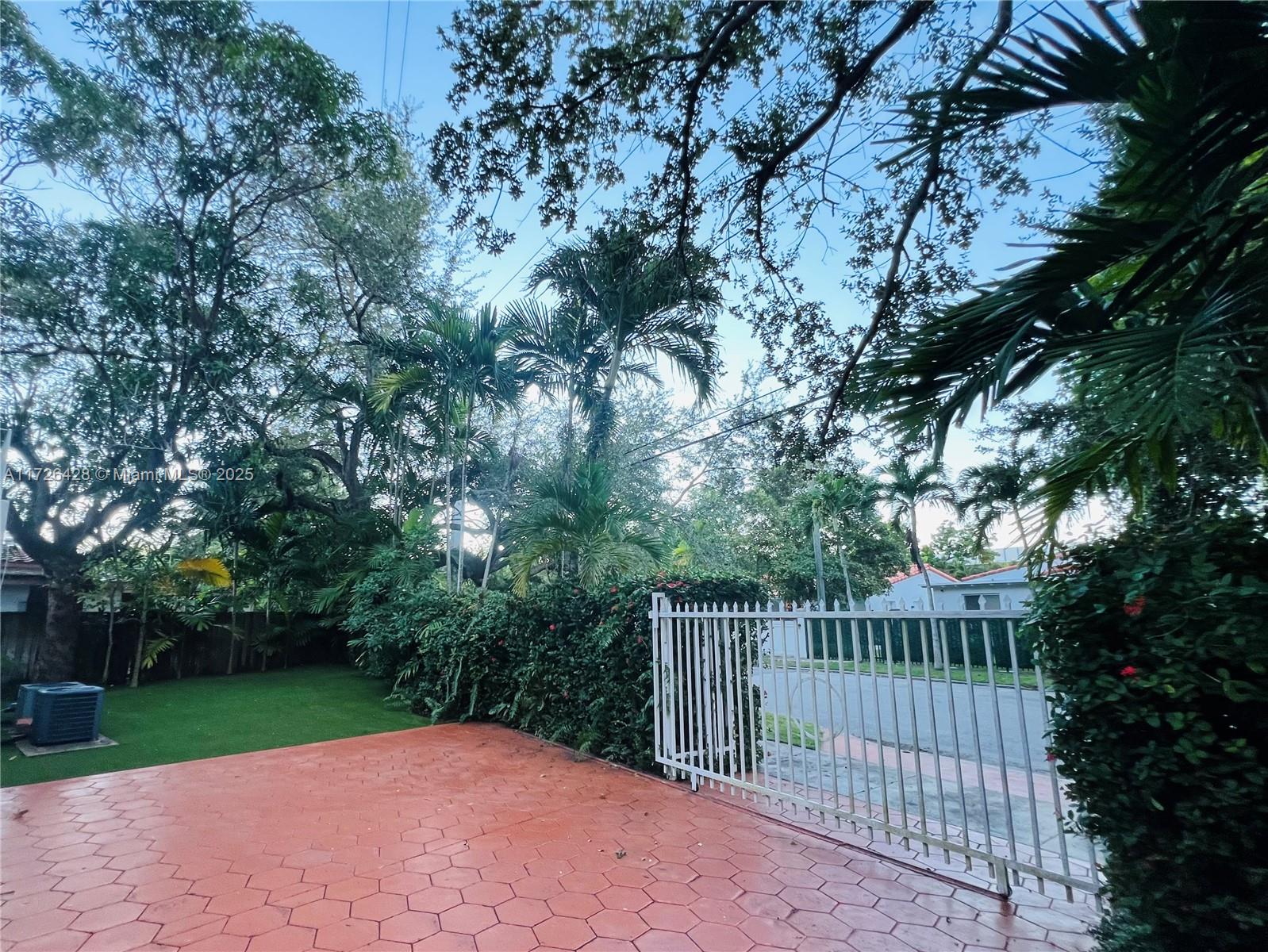 3685 Southwest 3rd Avenue, Unit (1ST FL) Miami, FL 33145 - Photo 7 of 23 Only for entertaining purposes, no car parking.