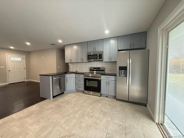 30 Melissa Road Kingston, NY 12401 - Photo 5 of 12 Eat in kitchen area with natural light