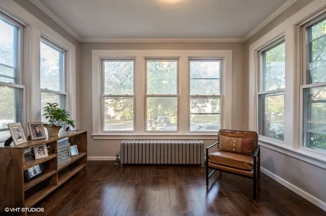 $815,000 | 647 Asbury Avenue, Evanston, IL 60202