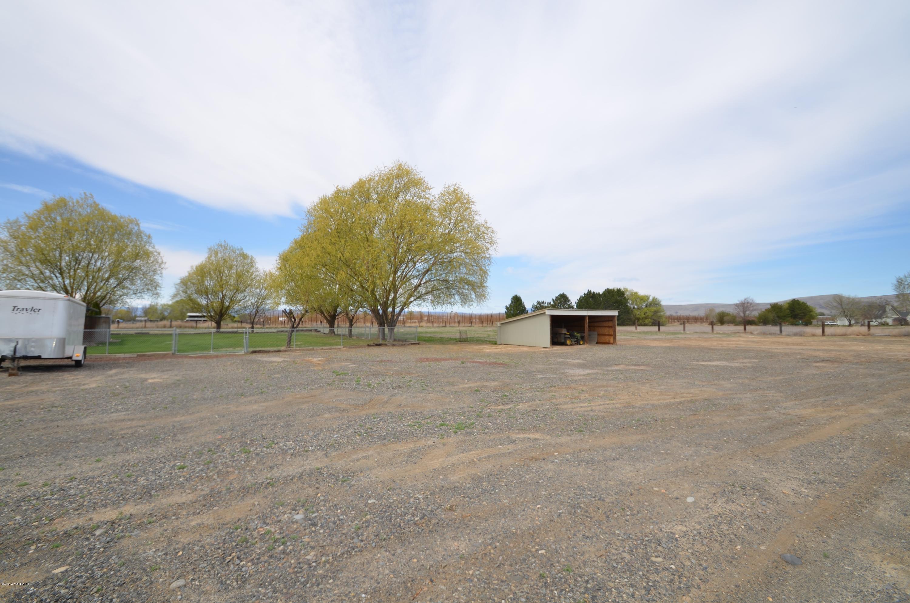 5405 Postma Road Yakima, WA 98901 - Photo 28 of 31