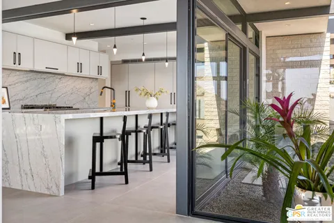 $5,985,000 | 2399 City View Drive, Palm Springs, CA 92262