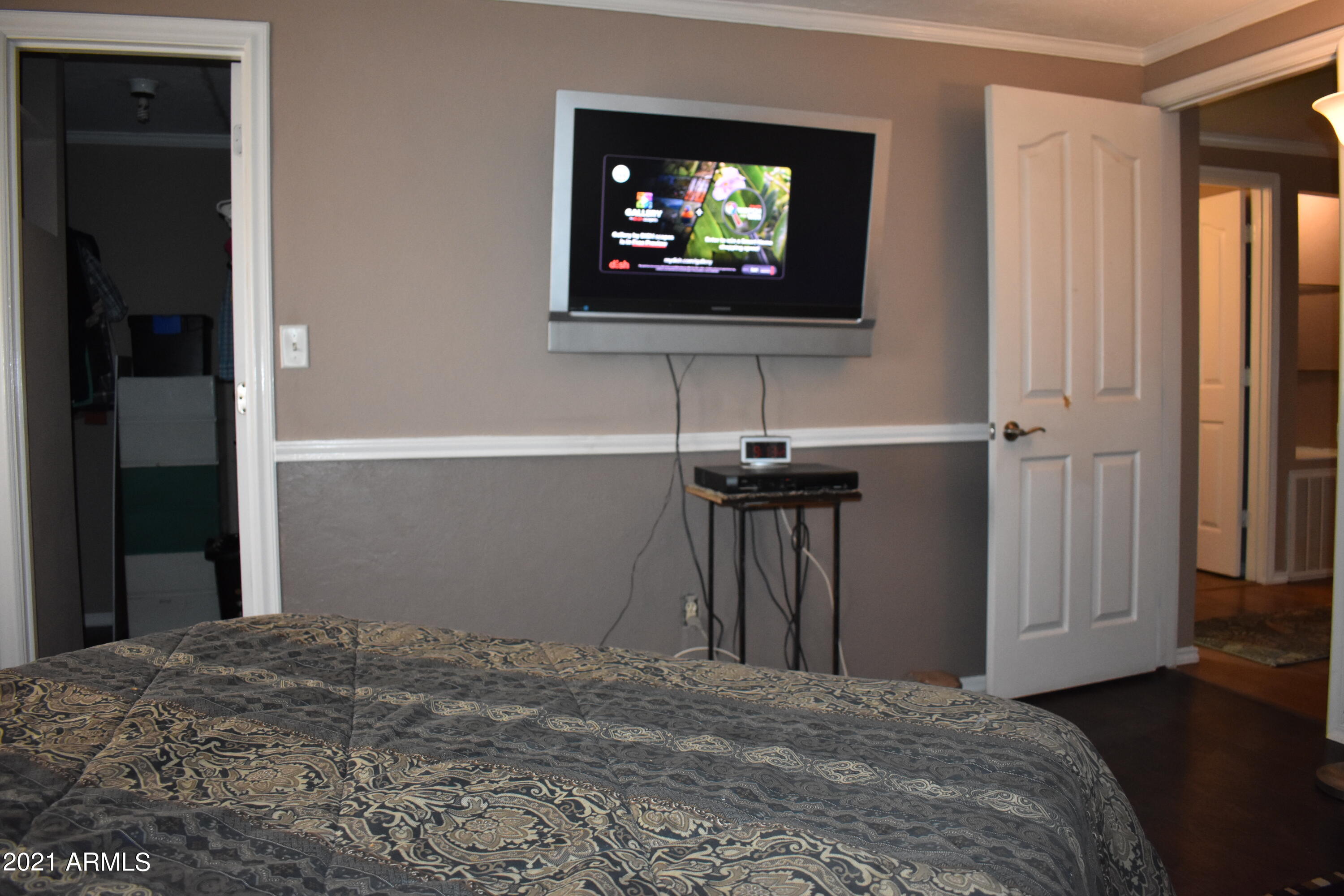 14259 Padres Road Arizona City, AZ 85123 - Photo 18 of 39 Master bedroom