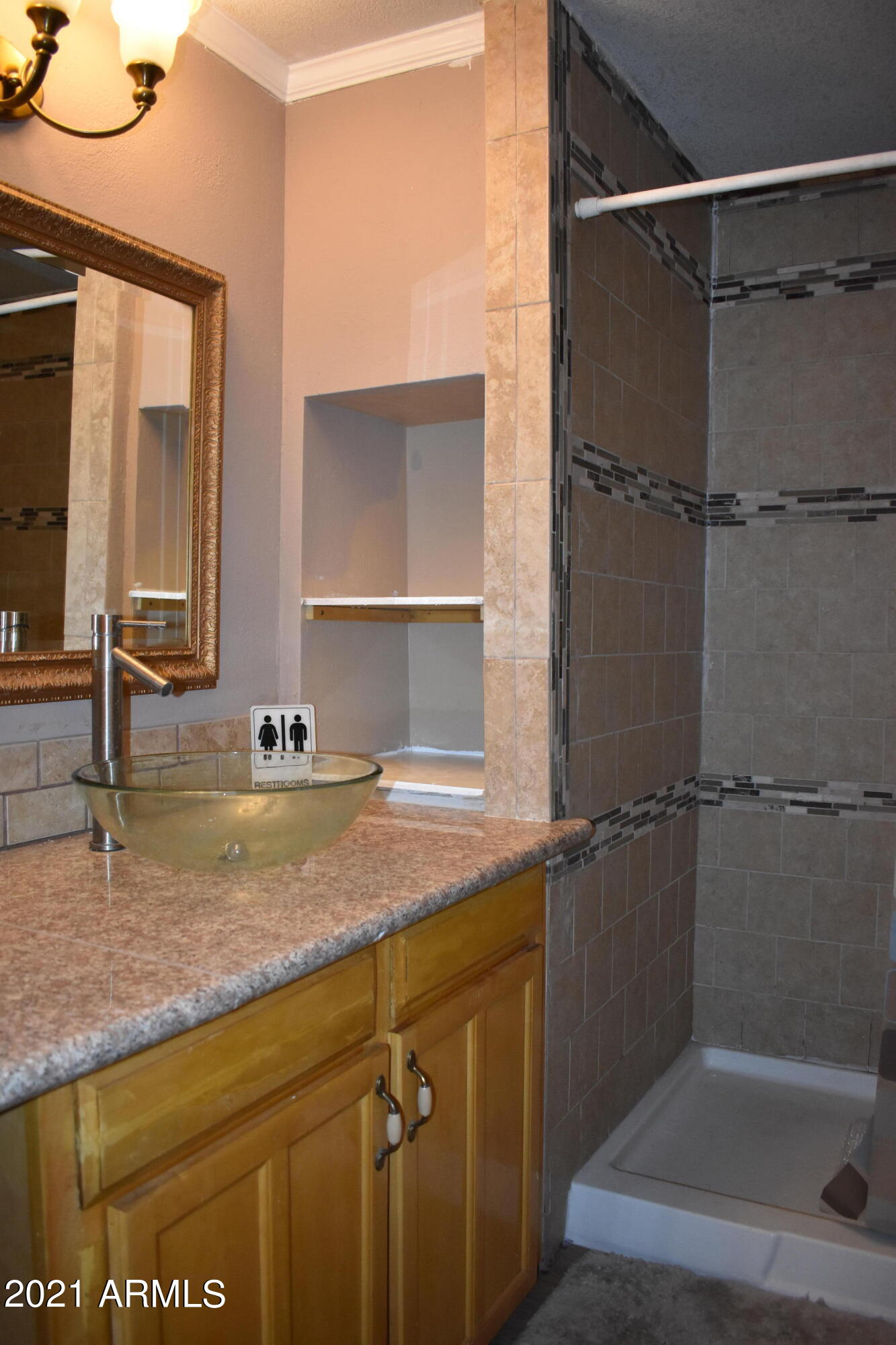14259 Padres Road Arizona City, AZ 85123 - Photo 26 of 39 2nd bath