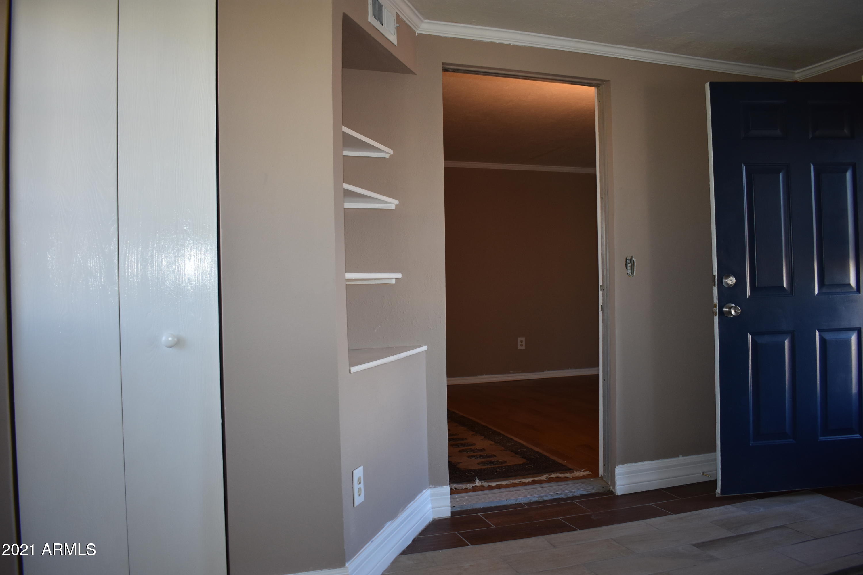 14259 Padres Road Arizona City, AZ 85123 - Photo 6 of 39 Front room