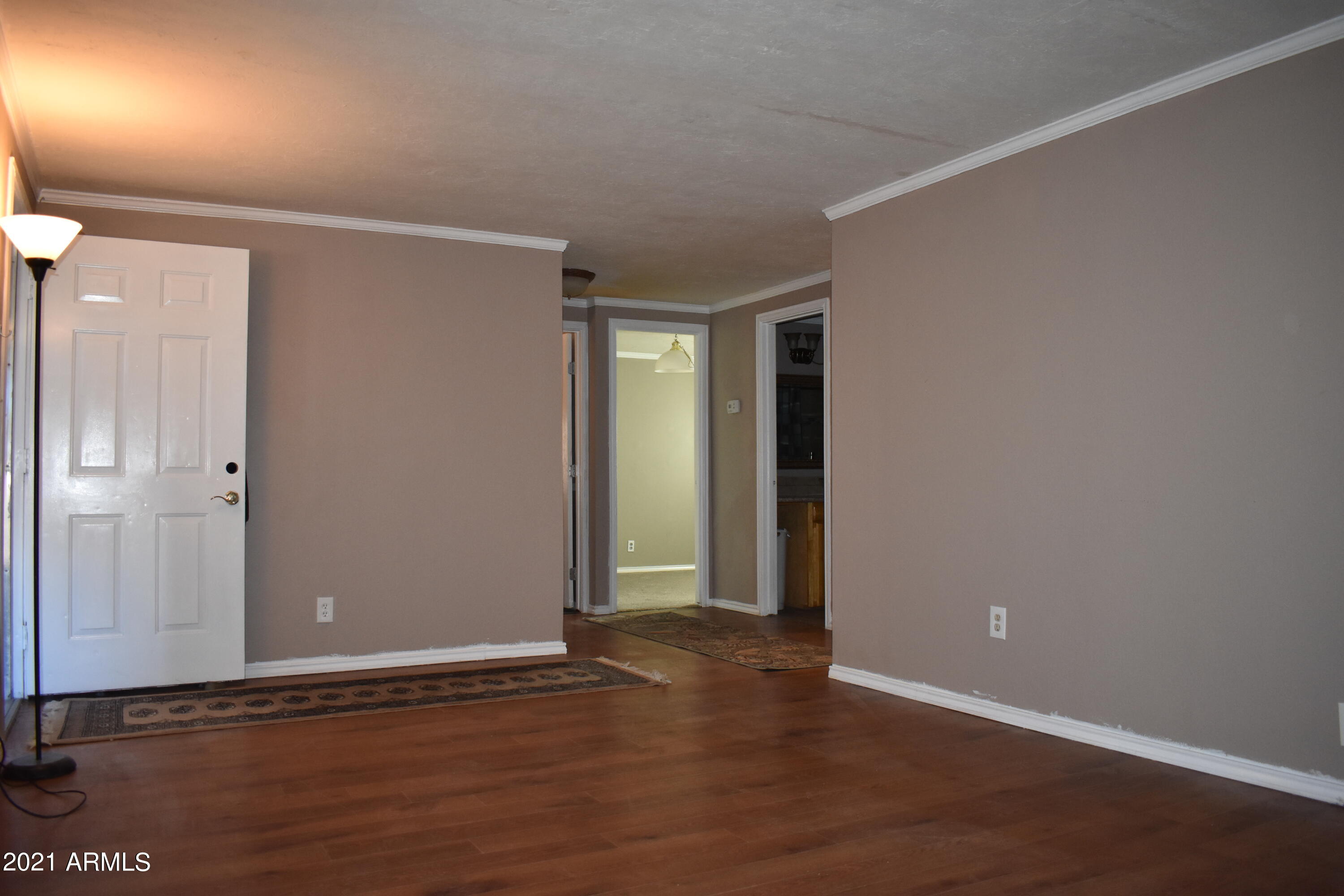 14259 Padres Road Arizona City, AZ 85123 - Photo 9 of 39 Living room
