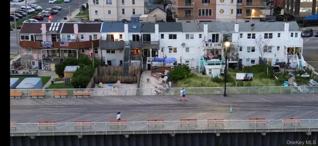 $2,900 | 658 West Broadway, Long Beach, NY 11561