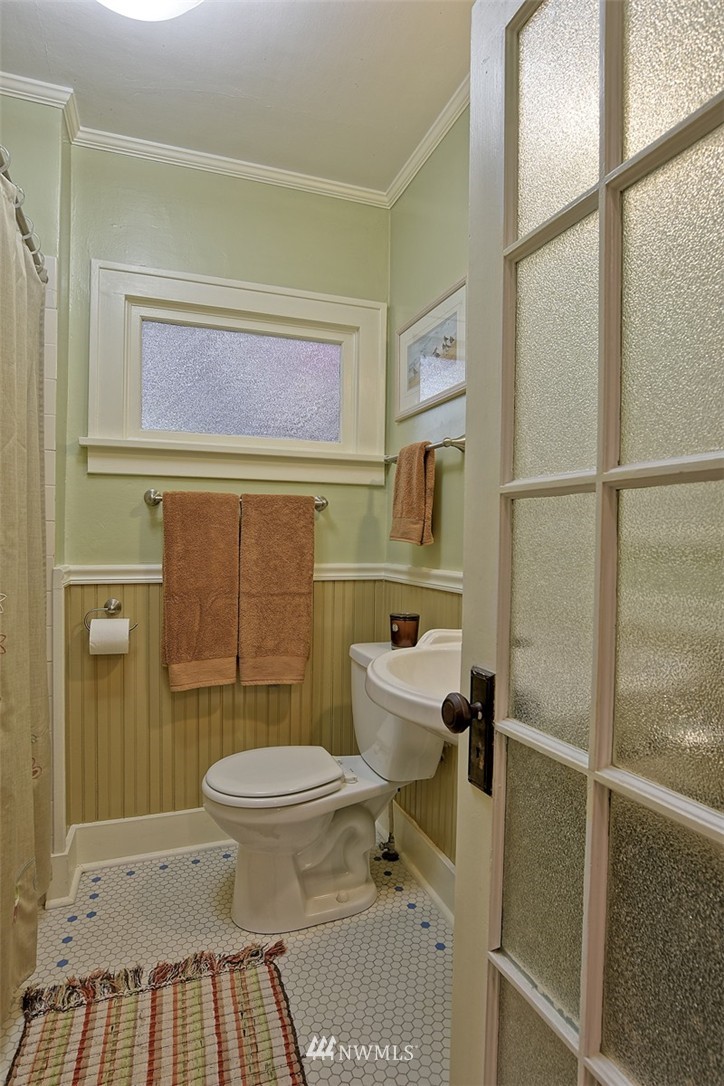 1932 Rockefeller Avenue Everett, WA 98201 - Photo 14 of 25