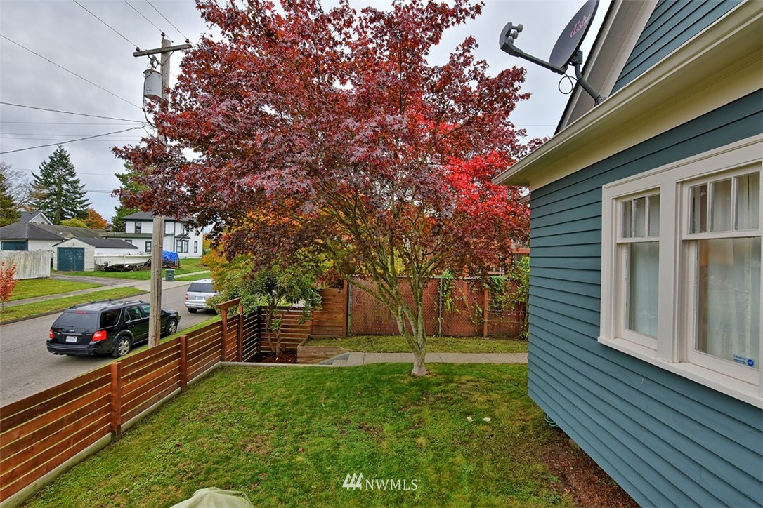1932 Rockefeller Avenue Everett, WA 98201 - Photo 5 of 25