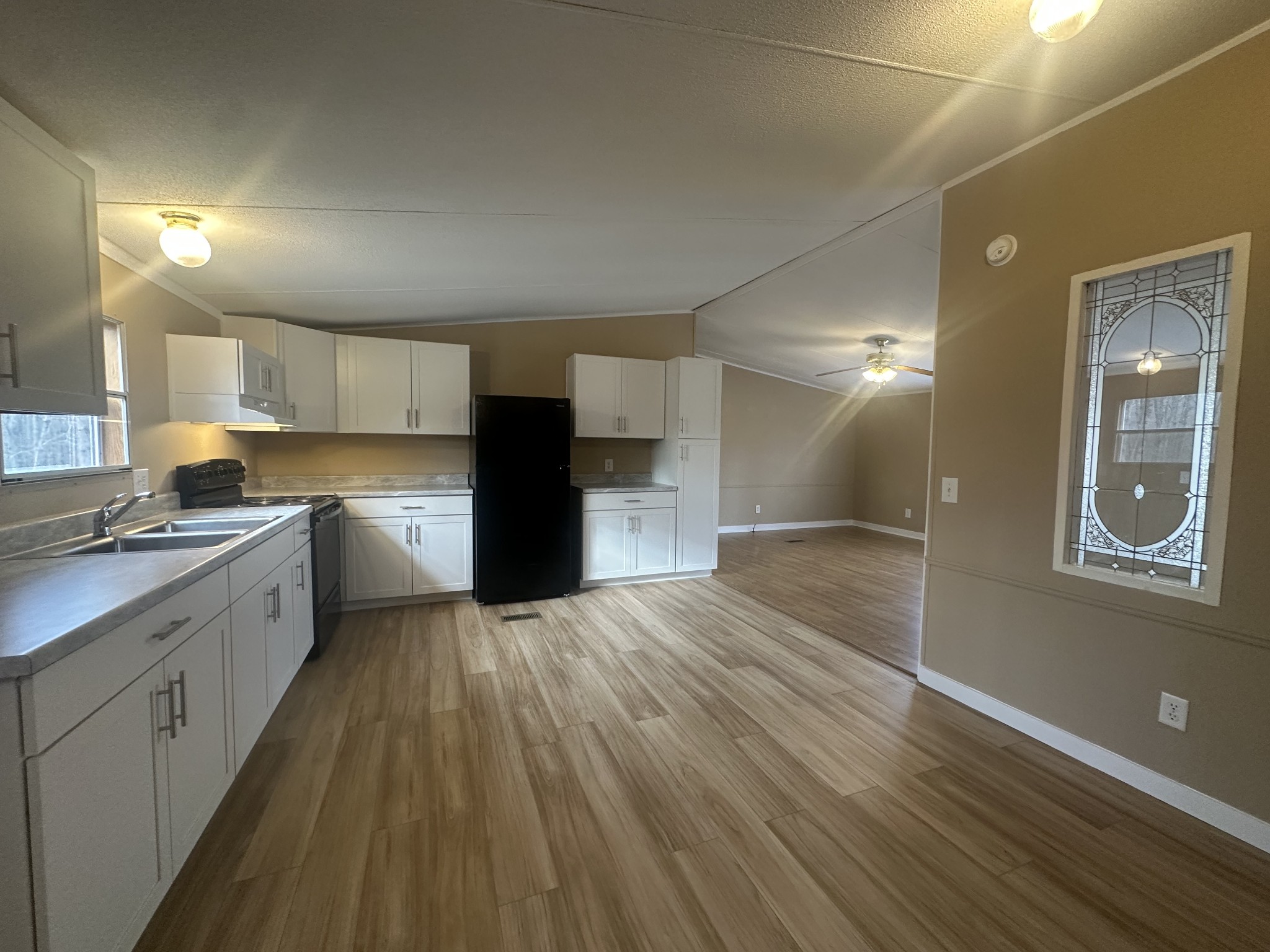 145 Eaglet Road Summertown, TN 38483 - Photo 3 of 23