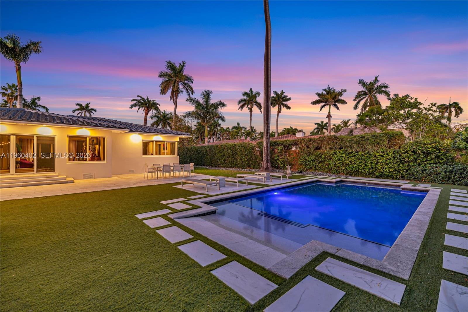 750 Harrison Street Hollywood, FL 33019 - Photo 5 of 36