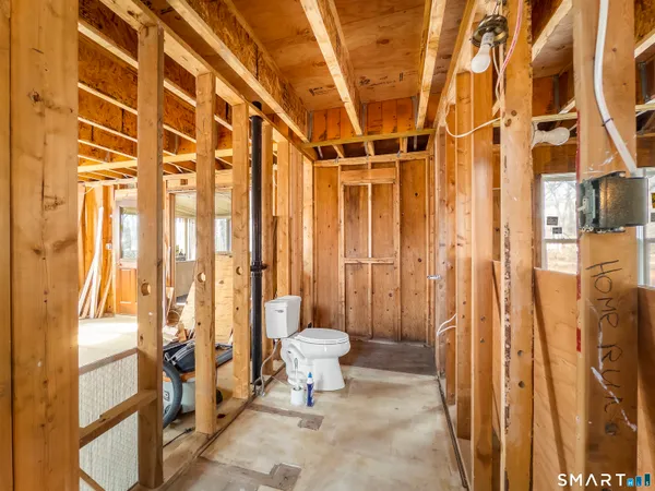 $399,999 | 58 Grieb Road, Wallingford, CT 06492