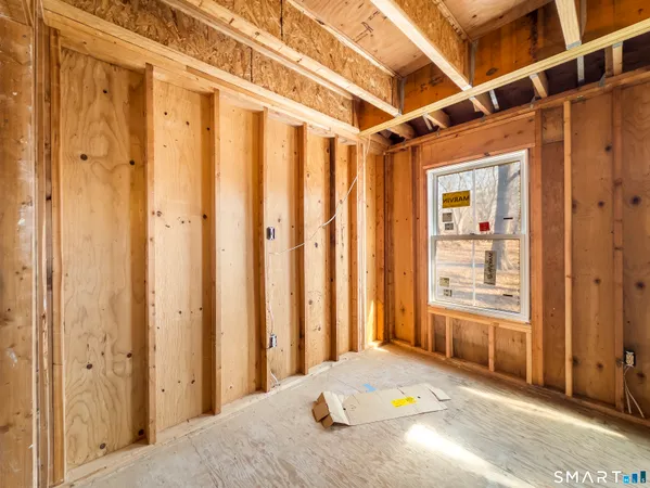 $399,999 | 58 Grieb Road, Wallingford, CT 06492