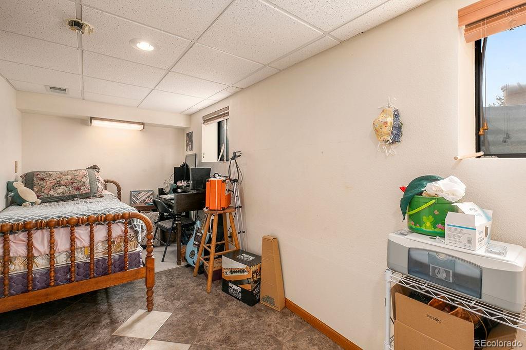 1102 Country Club Road Fort Collins, CO 80524 - Photo 23 of 30 Gallery Image 23