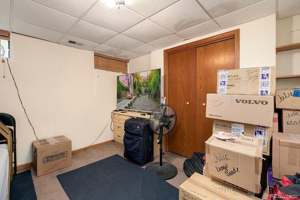 1102 Country Club Road Fort Collins, CO 80524 - Photo 24 of 30 Gallery Image 24
