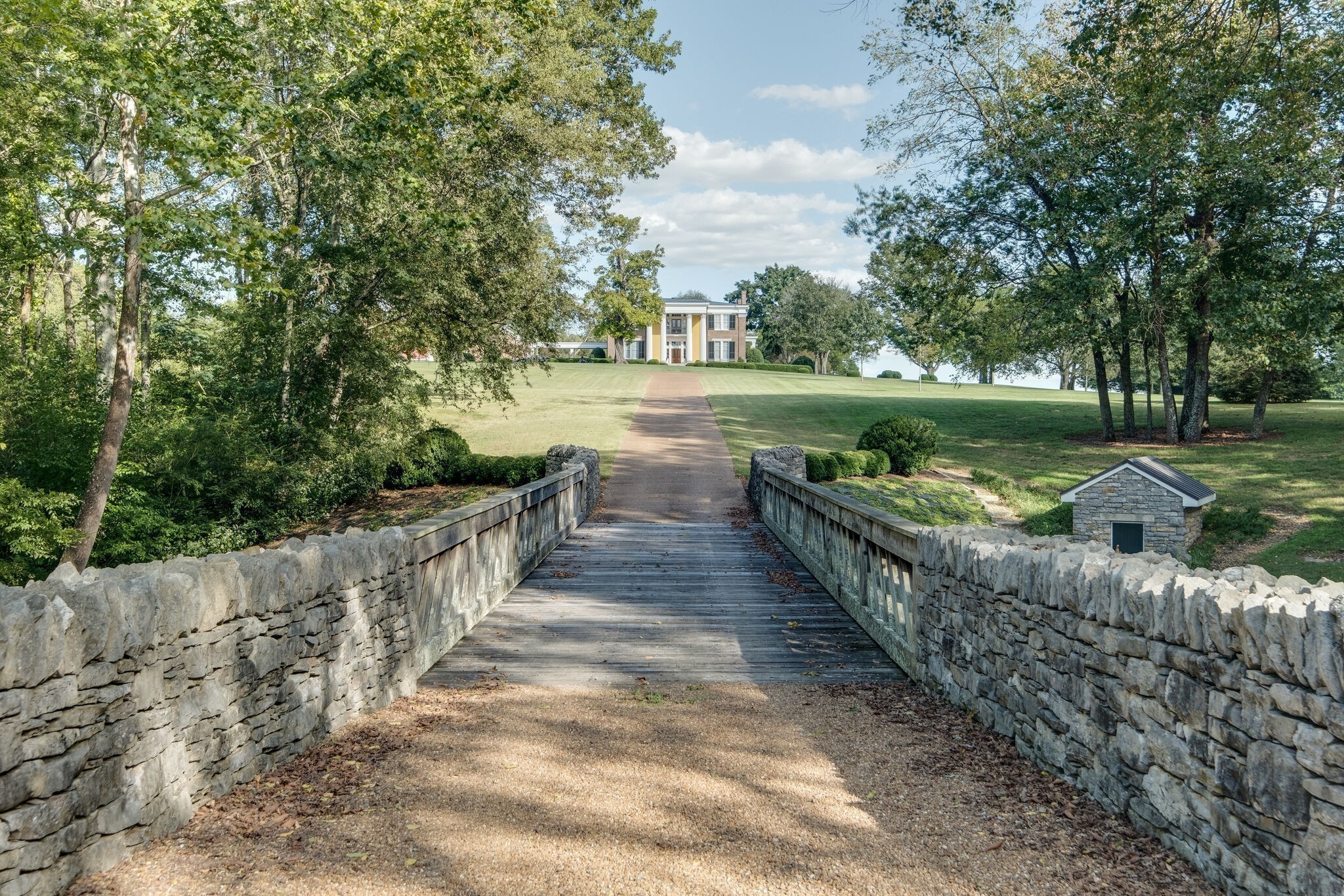 1711 Old Hillsboro Road Franklin, TN 37069 - Photo 3 of 43