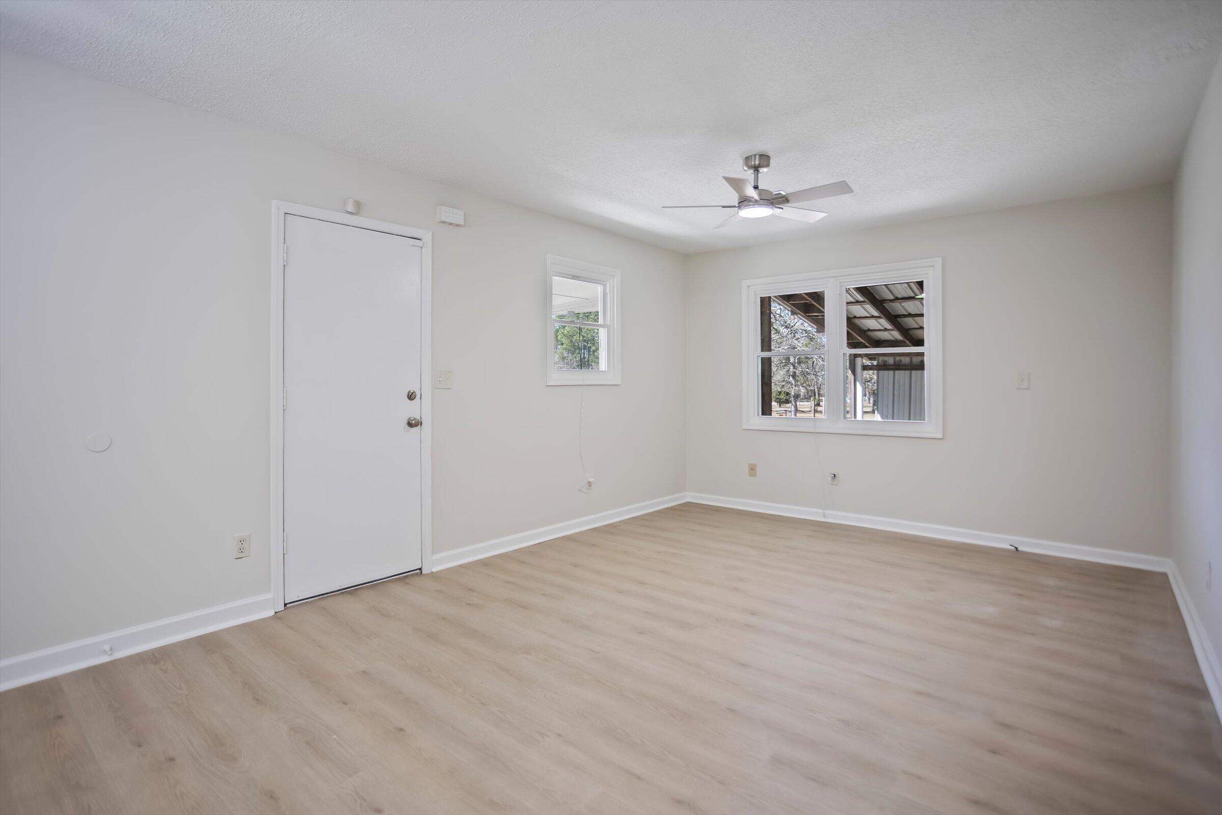 161 Bent Arrow Road Aiken, SC 29801 - Photo 4 of 22 06-4G7A3382