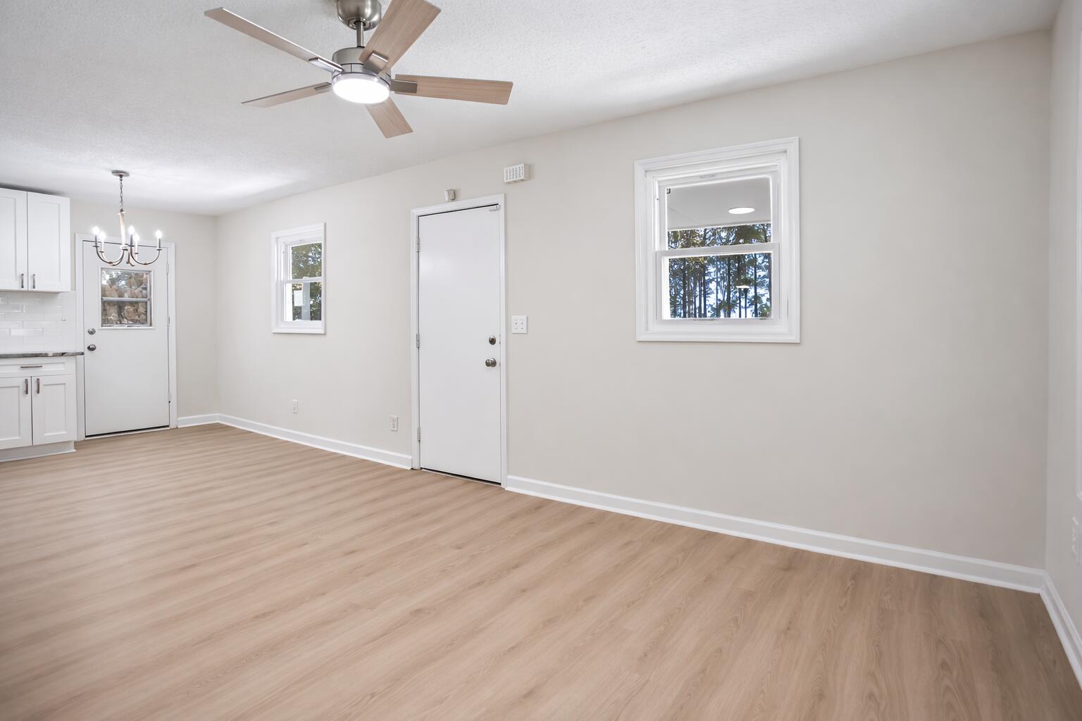 161 Bent Arrow Road Aiken, SC 29801 - Photo 5 of 22 Kitchen