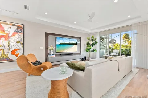 $2,490,000 | 41 Southwest Seminole Street, Unit 206, Stuart, FL 34994