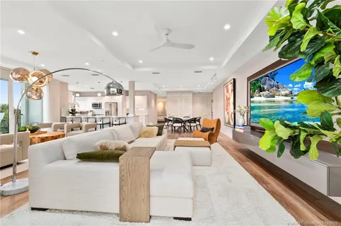$2,490,000 | 41 Southwest Seminole Street, Unit 206, Stuart, FL 34994