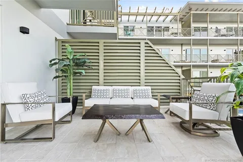 $2,490,000 | 41 Southwest Seminole Street, Unit 206, Stuart, FL 34994