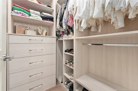 $2,490,000 | 41 Southwest Seminole Street, Unit 206, Stuart, FL 34994