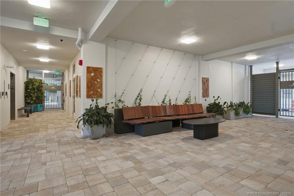 41 Southwest Seminole Street, Unit 206 Stuart, FL 34994 - Photo 48 of 70