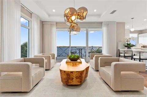 $2,490,000 | 41 Southwest Seminole Street, Unit 206, Stuart, FL 34994