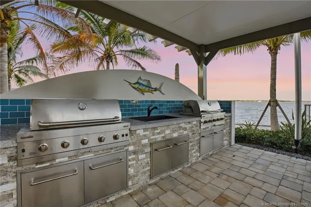 $2,490,000 | 41 Southwest Seminole Street, Unit 206, Stuart, FL 34994