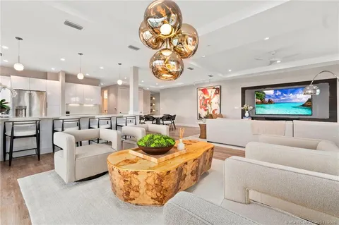 $2,490,000 | 41 Southwest Seminole Street, Unit 206, Stuart, FL 34994