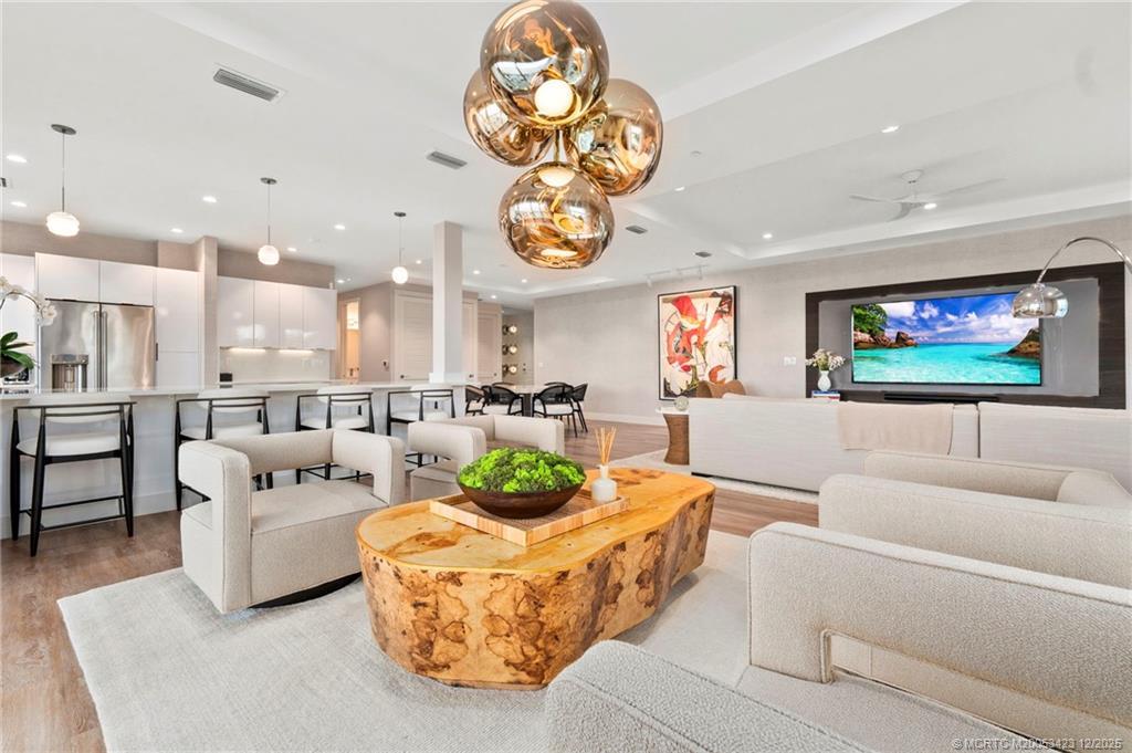 41 Southwest Seminole Street, Unit 206 Stuart, FL 34994 - Photo 10 of 70