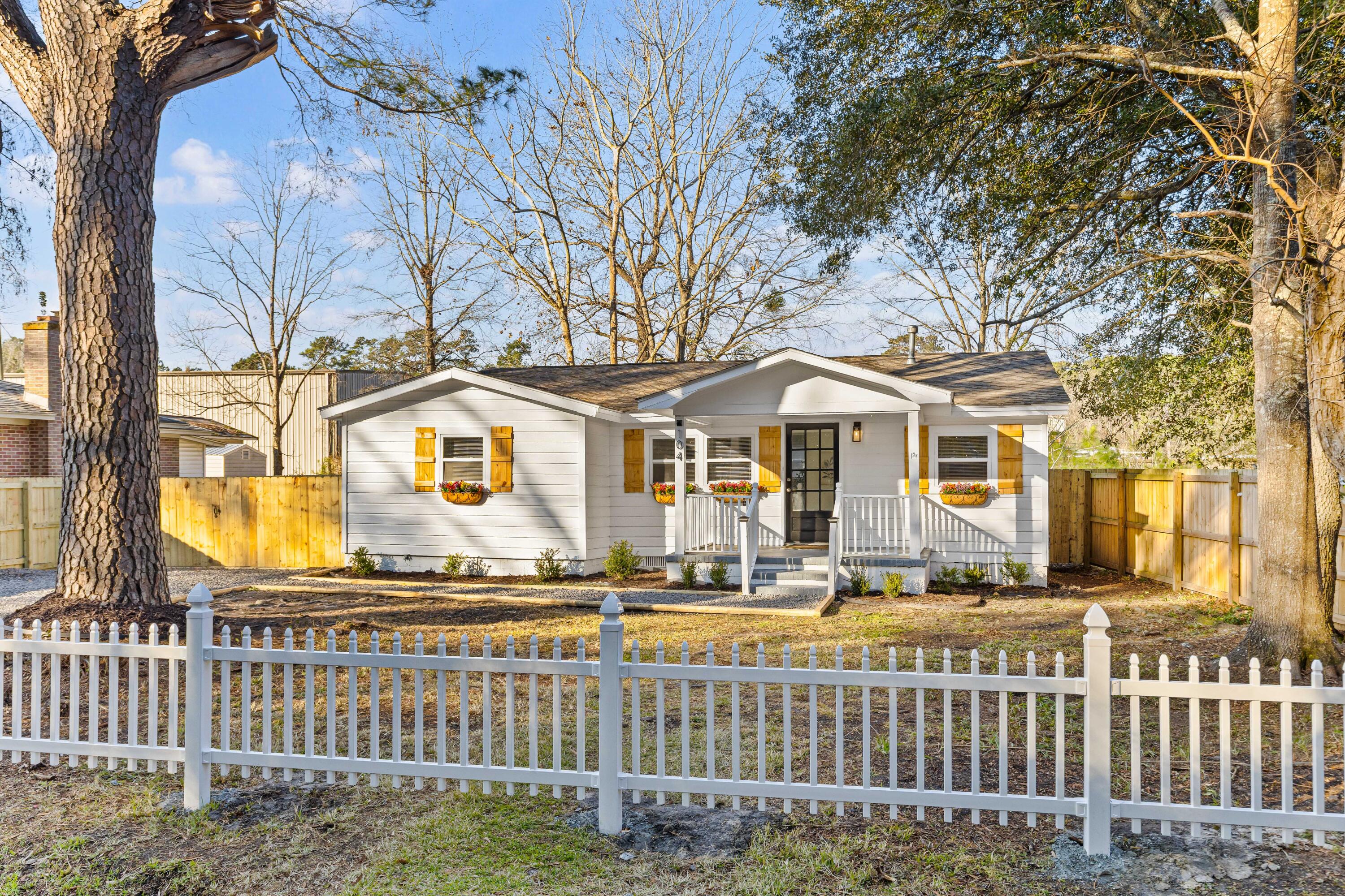 104 County Rd S-18-580 Summerville, SC 29483 - Photo 3 of 32 104-Atlantic-31