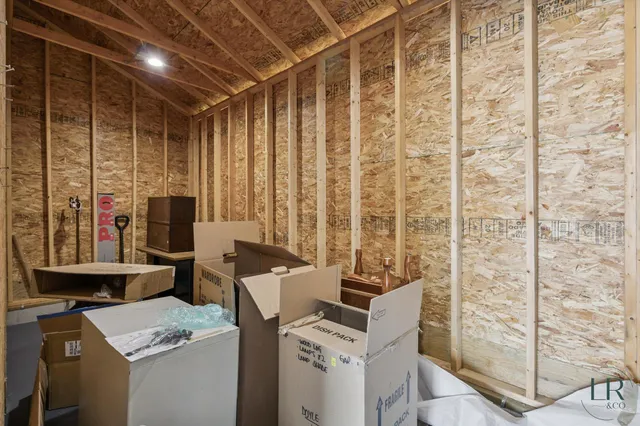 $270,000 | 5906 Trillium Hills Drive Northeast, Rockford, MI 49341