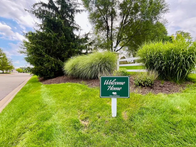 $270,000 | 5906 Trillium Hills Drive Northeast, Rockford, MI 49341