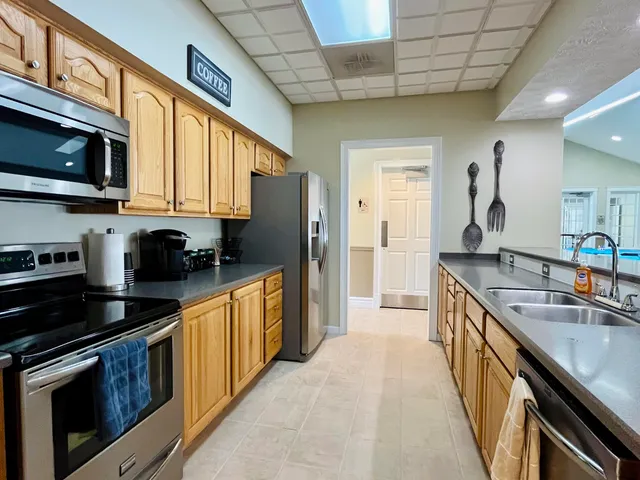 $270,000 | 5906 Trillium Hills Drive Northeast, Rockford, MI 49341