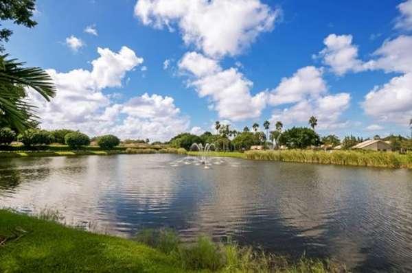 8724 Vía Reale Boca Raton, FL 33496 - Photo 14 of 25 8724 Via Reale (View)-600