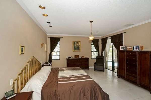 8724 Vía Reale Boca Raton, FL 33496 - Photo 18 of 25 8724 Via Reale (Mstr Bdrm2)-600