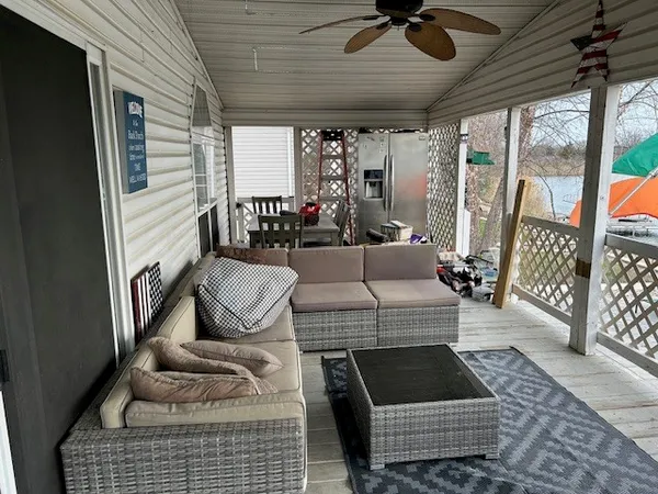 $215,000 | 18530 West 3000th Road North, Unit 47, Reddick, IL 60961