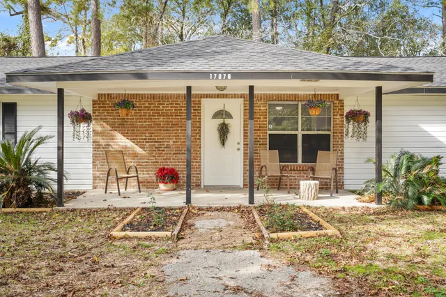 $2,200 | 17078 Oak Grove Lane, New Caney, TX 77357