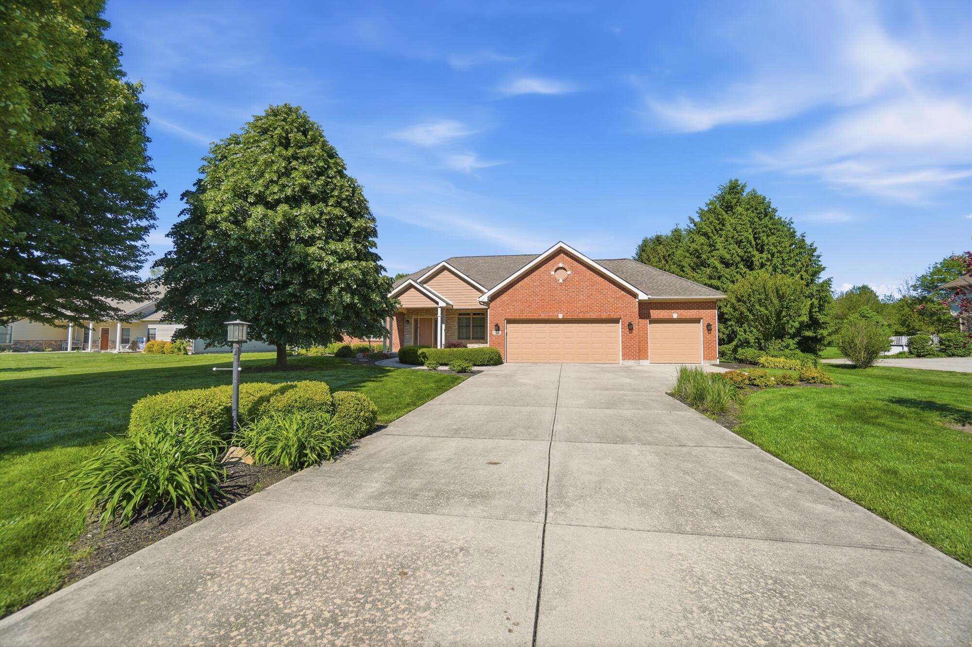 1952 Barnhart Road Troy, OH 45373 - Photo 2 of 85 Gallery Image 2