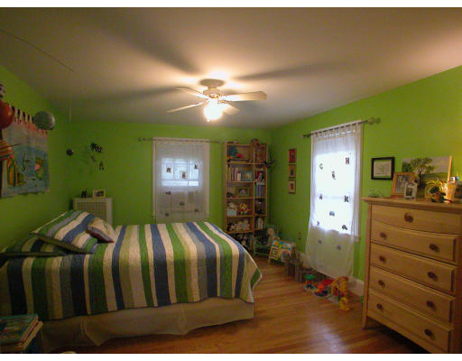 33 Joyce Road Medford, MA 02155 - Photo 8 of 11 Gallery Image 8