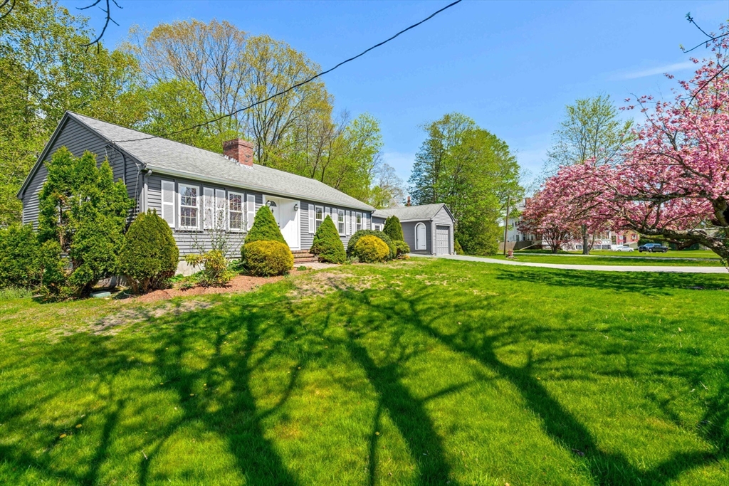 53 Summer Street Danvers, MA 01923 - Photo 38 of 41