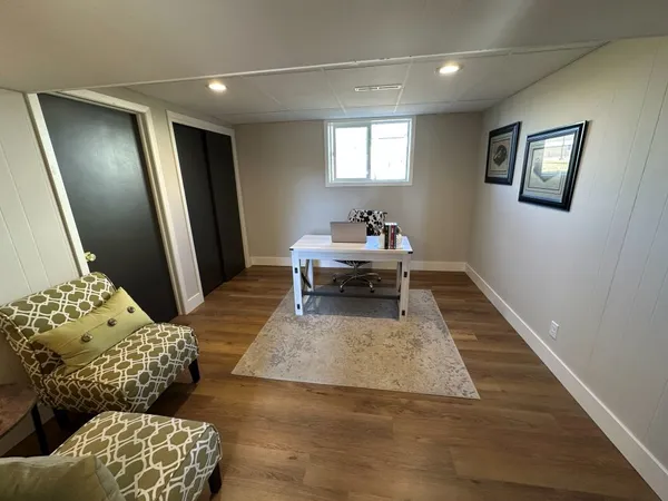 $329,900 | 1104 15th Street, De Witt, IA 52742